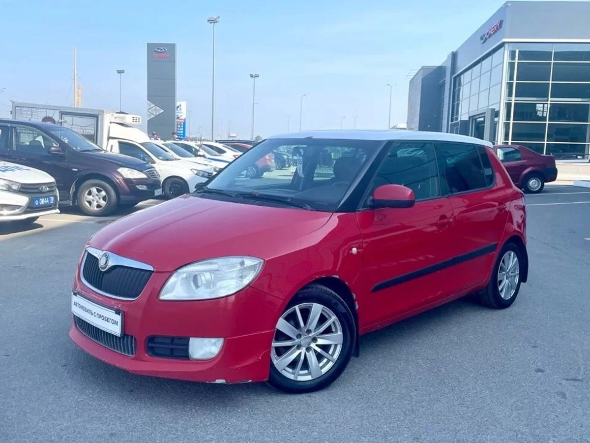 Skoda Fabia 1.6 MT (105 л.с.),2008 г.в. с пробегом 253 304 км: 539 000 ₽ |  купить Skoda Fabia бу в Санкт-Петербурге.